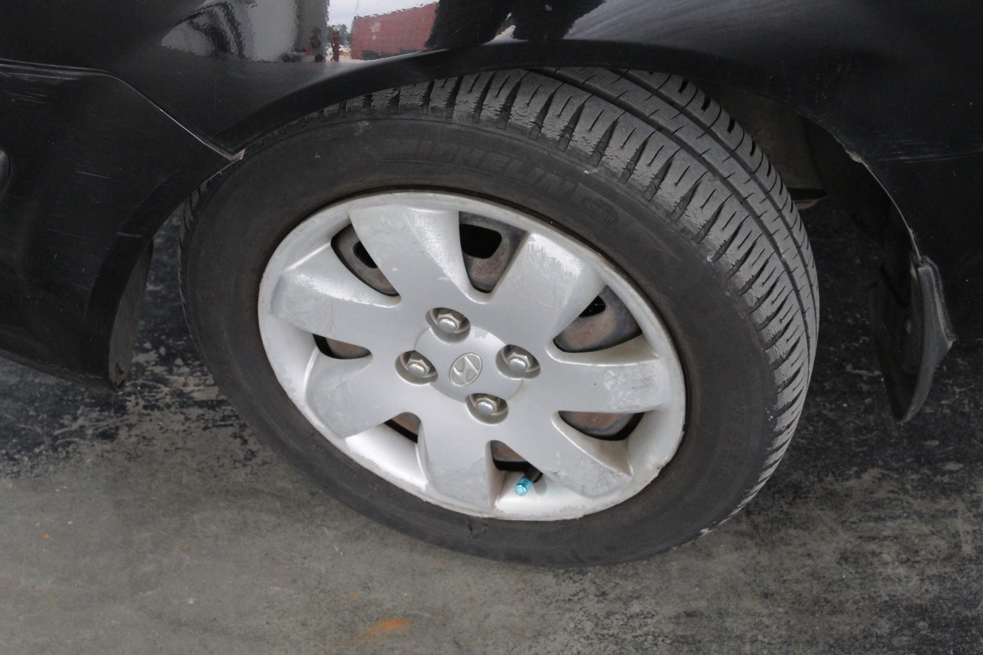 SIGNATURE Oxi Laundry Booster Powder, 328 Loads, 4.99kg. N.B: Damaged packa