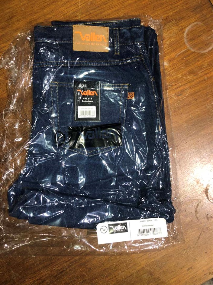 Ubiquiti U7 Lite Ceiling-Mounted WiFi 7 Access Point