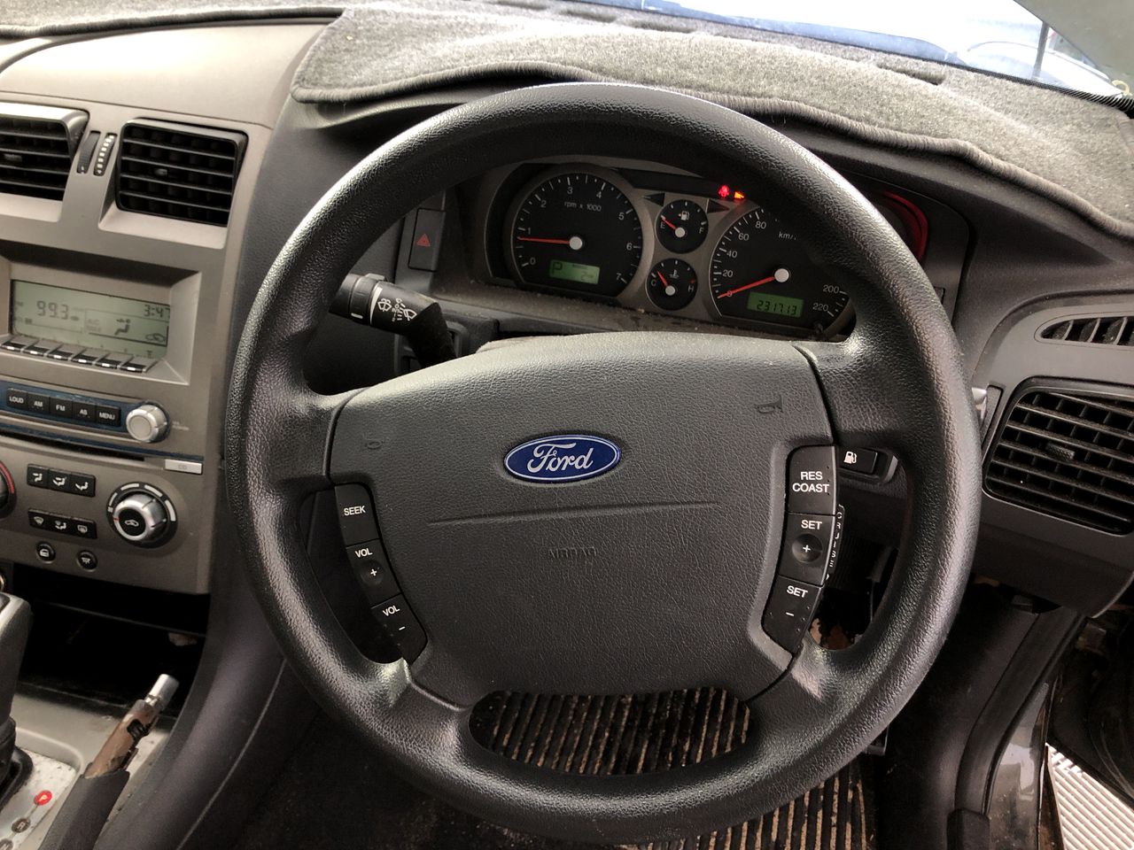 1.00 Carats Brilliant Polish Round Cut White Diamond CVD-Not Certified