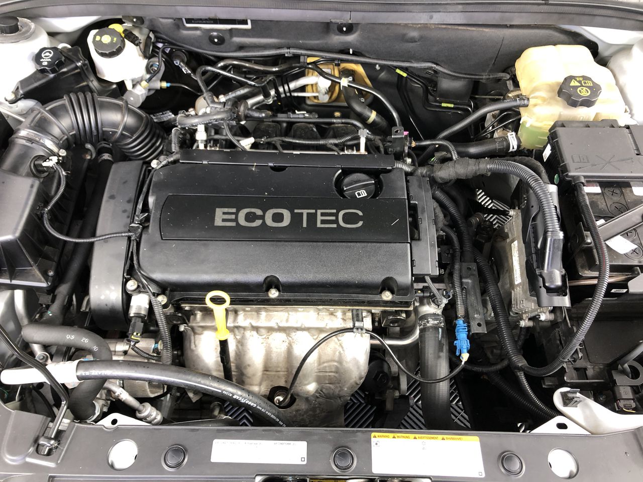 Men's Rectangle Luxury Wrist Watch Quartz Sports Luminous Quartz Watch