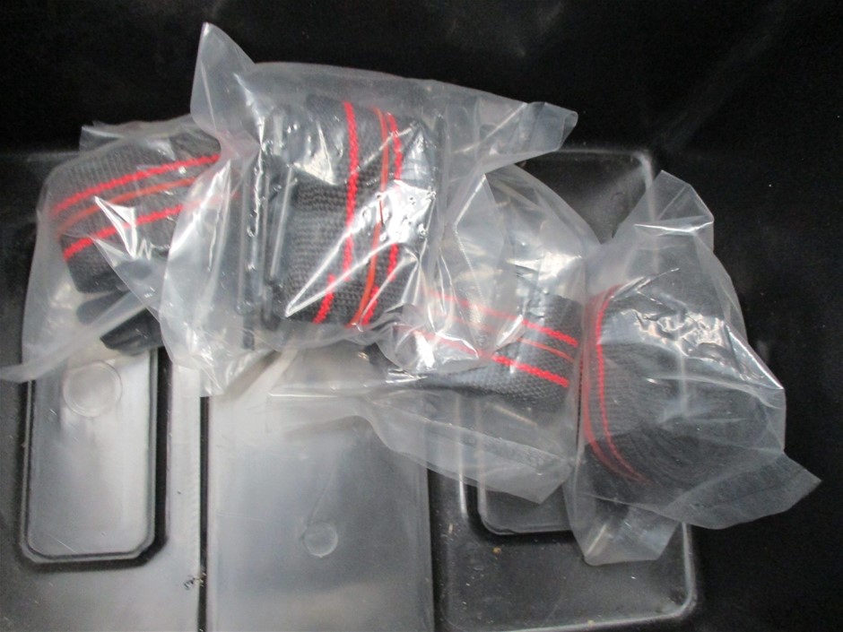 3 x Pack of 15pc CADBURY Hollow Easter Eggs, 255g. N.B: Damaged packaging.