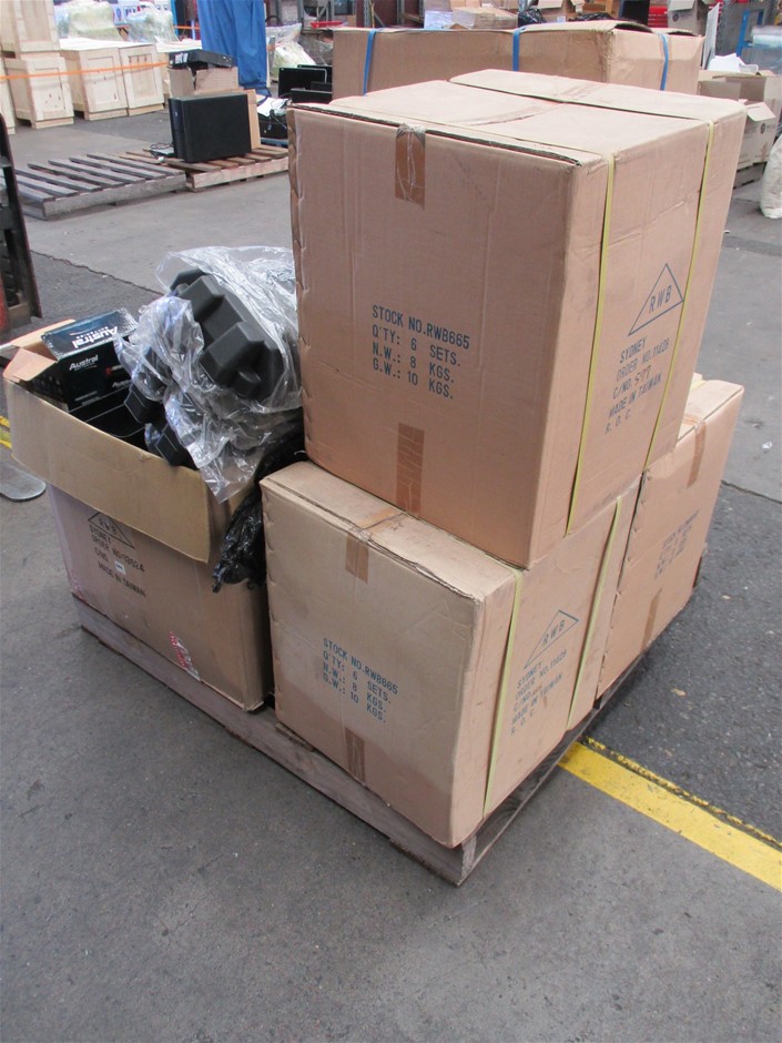 2 x WU-MU Thin Kan-to Noodles (416g x 9 Packs), 3.74kg. N.B: Damaged packag