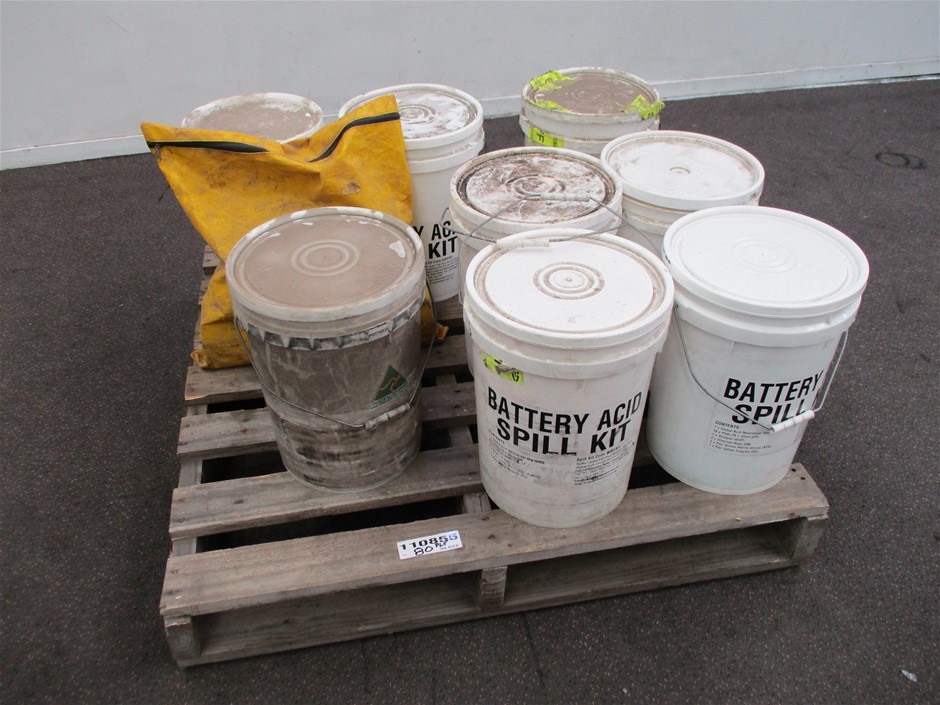 MILENO Trivet Single Tower Bar 450mm Chrome Finish.