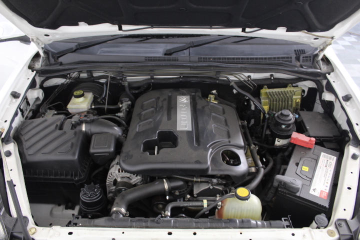 2 x Flat Webb Lifting Slings, WLL 2000kg x 2M (With Test Cert).