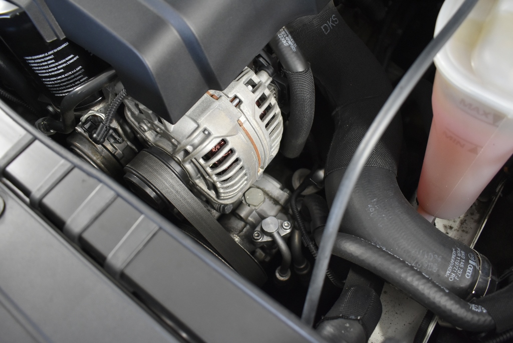 Yellowglen Yellow Sparkling NV (4 Cluster Pack) (24x 200mL).