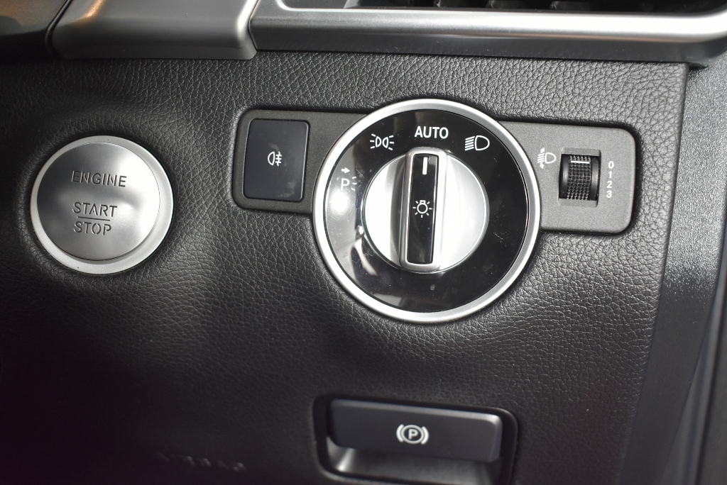 The Bowler Cleanskin Sauvignon Blanc 2023 (12x 750mL) SA