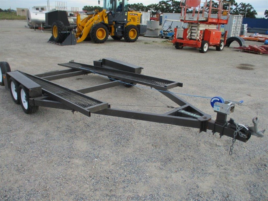 Wolf Blass Red Label Shiraz Grenache (6x 750mL), SEA.