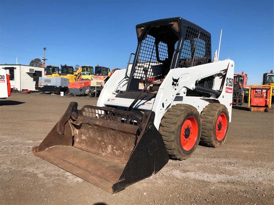 Turquoise Gemstone with Blister Pearl Charm Bracelet