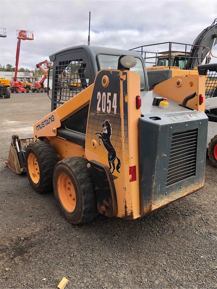 6-7mm White Pearl & Rhinestone Real Platinum Plated Bracelet