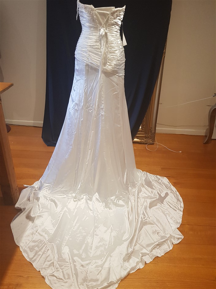 18K White Gold-Filled Cuban Bracelet with Simulated Diamonds - 20.3cm