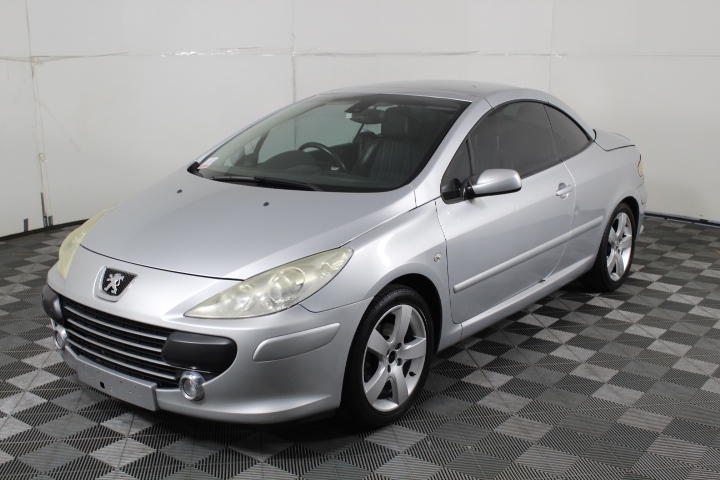 Rhodium Plated Men's Band Ring (4mm) - US Size 10