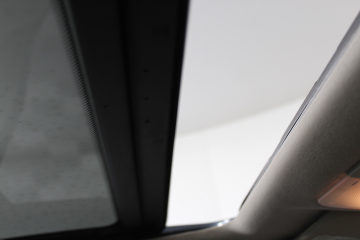 Stunning Rhodium Plated Simulated Diamond Ring - US Size 7