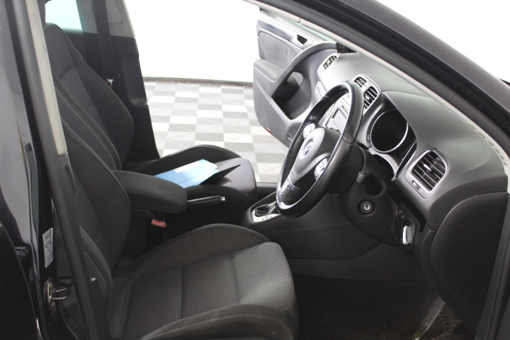 Designer Ocean Blue & Simulated Diamond Square Stud Earrings in Silver