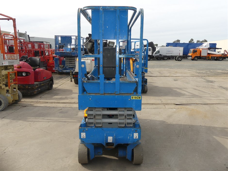 2.85 Carats Blue Aquamarine