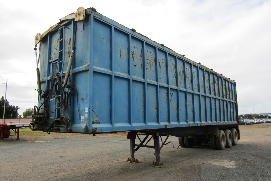 STANLEY Fatmax 0-42-063 Digital Level, Multi-Colour, 40cm. NB: Minor use