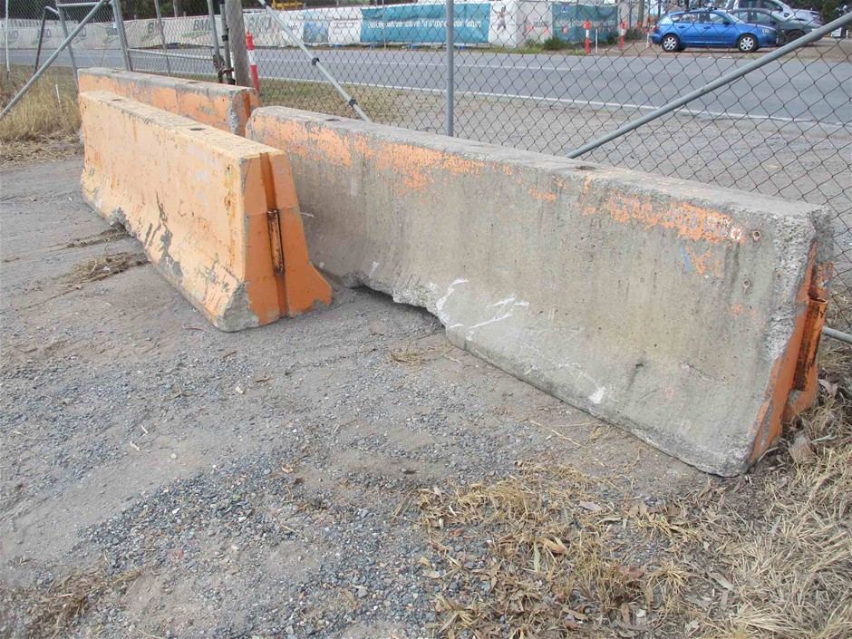 SKECHERS Women's Uno Stand-On-Air Sneakers, Size US6.5 Wide / EU36.5, Black