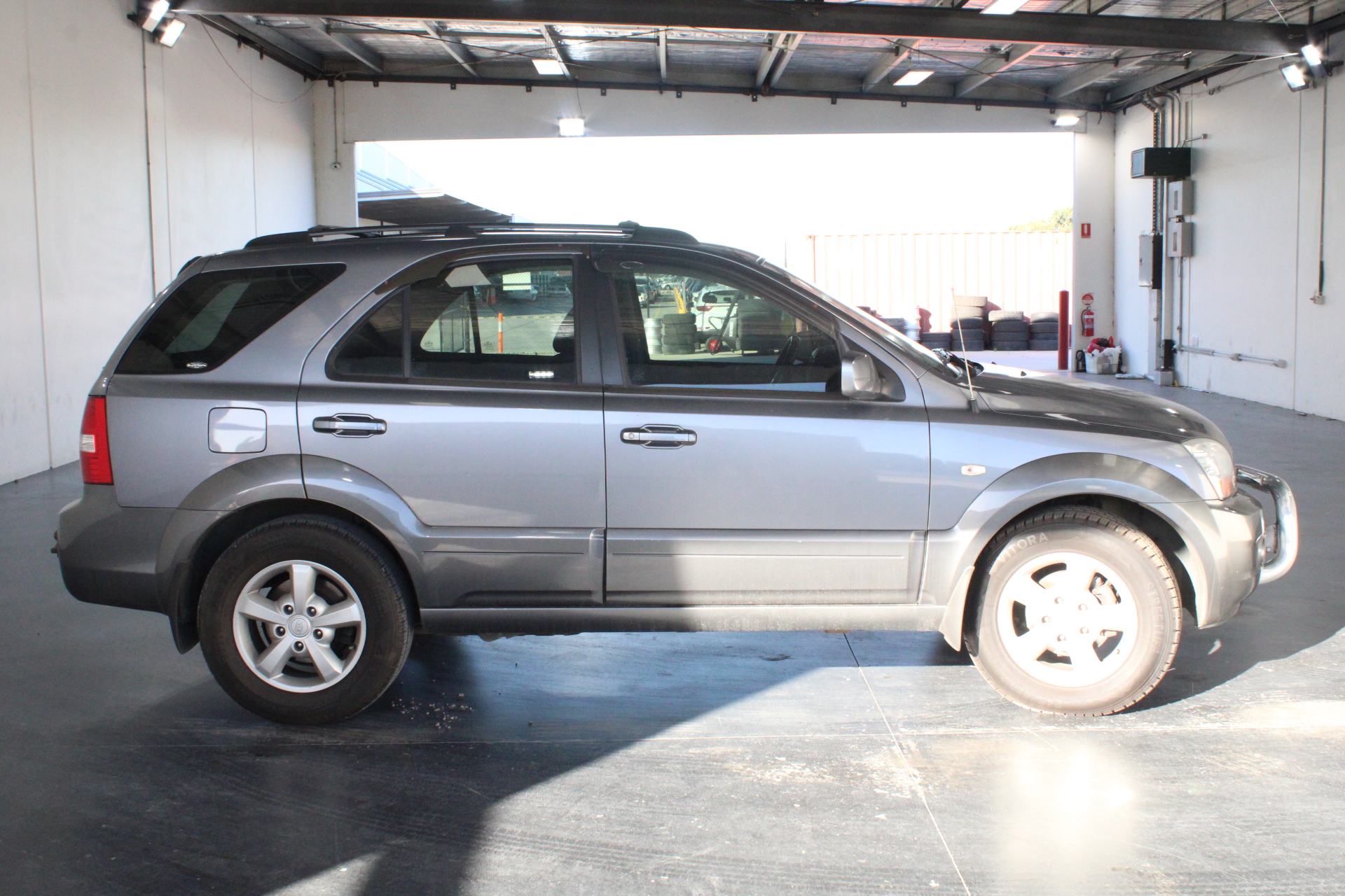 HAND CREW 14pk Foam Latex Gloves, Large.