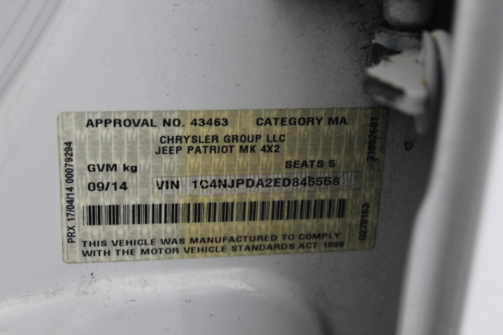 Designer Classic Men's Band Ring - US Size 7.5