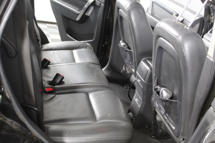 Designer Stainless Steel Infinity Circle Pendant in Gold