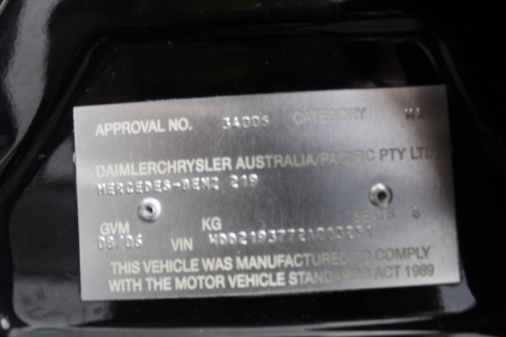 PRIME-LINE PRODUCTS C 1094 Keyed Sliding Door Handle Set, Black.