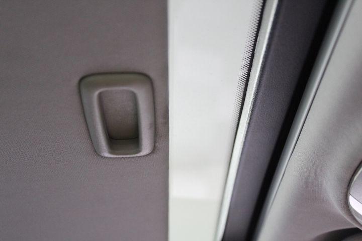 4 x Packs of 100pc Cable Ties, Size: 4.8 x 300mm, White.