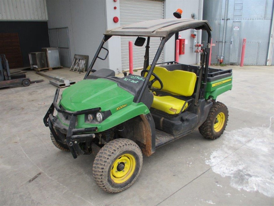 18K Gold-Filled Cuban Iced Out Ring with Simulated Diamonds - Size 9