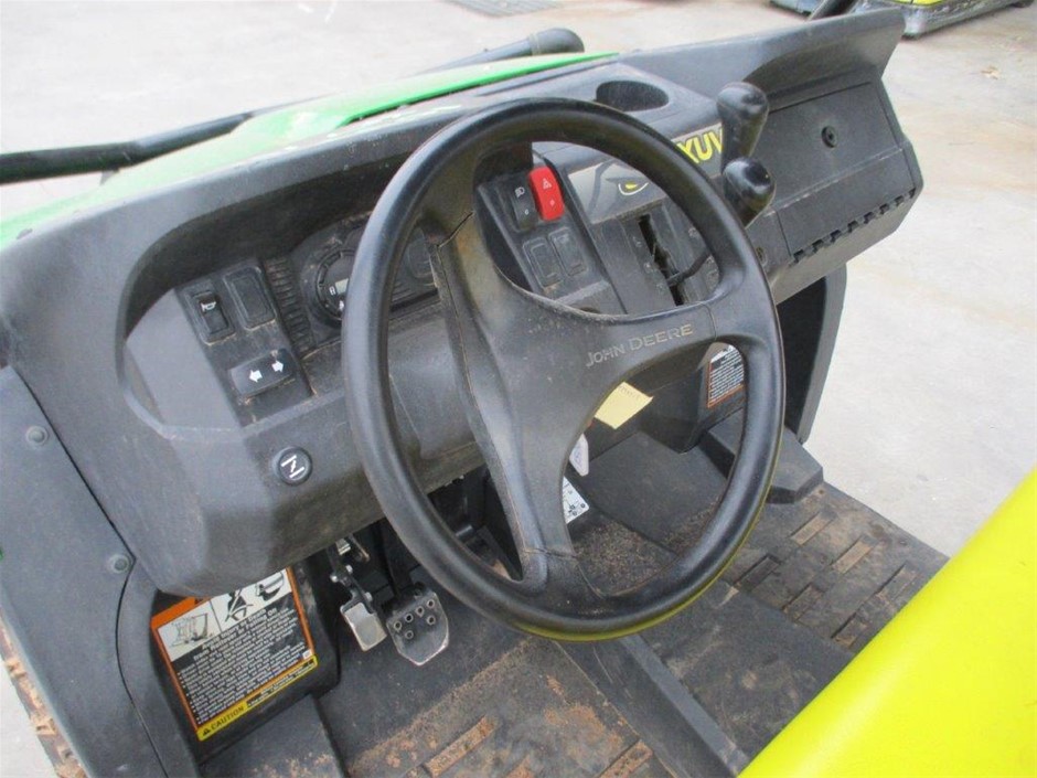 18K Gold-Filled Single-Row Ring, Simulated Diamonds, Size 7