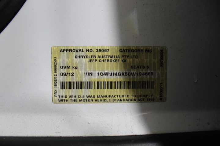 18k White Gold Filled, White Face Iced Out Diamond Quartz Wrist Watch