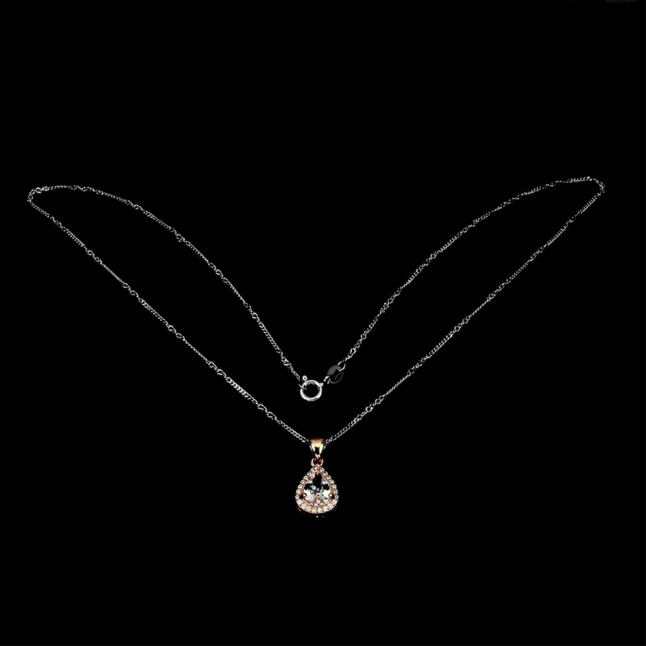 7-8mm White Pearls & Silver Plated Rhinestone Stretch Bracelet.