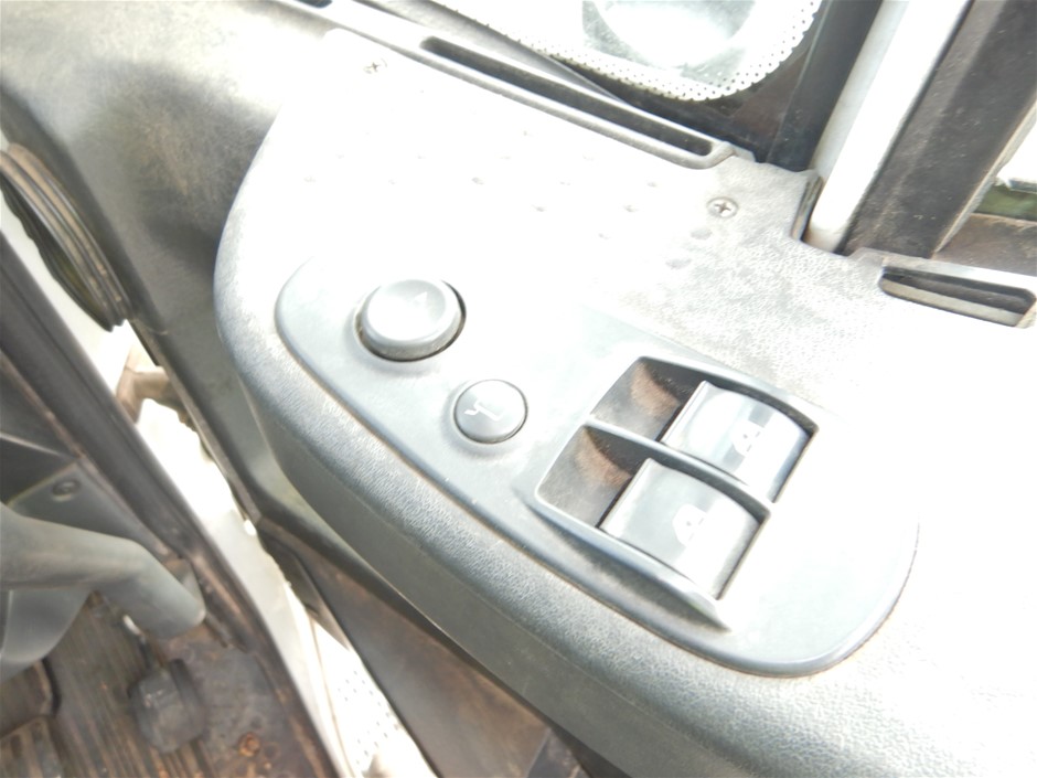 39x ULTA 3 Lip Gloss (Assorted Colours)