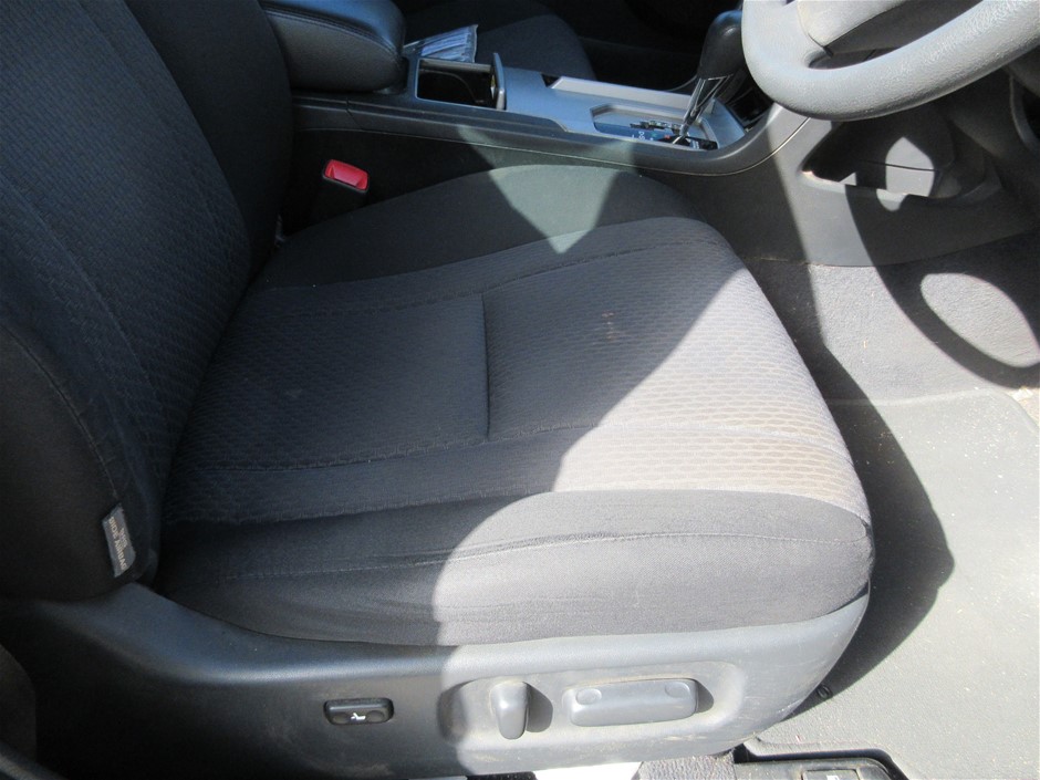 Elegant 18K Yellow Gold plated Simulated Diamond Necklace