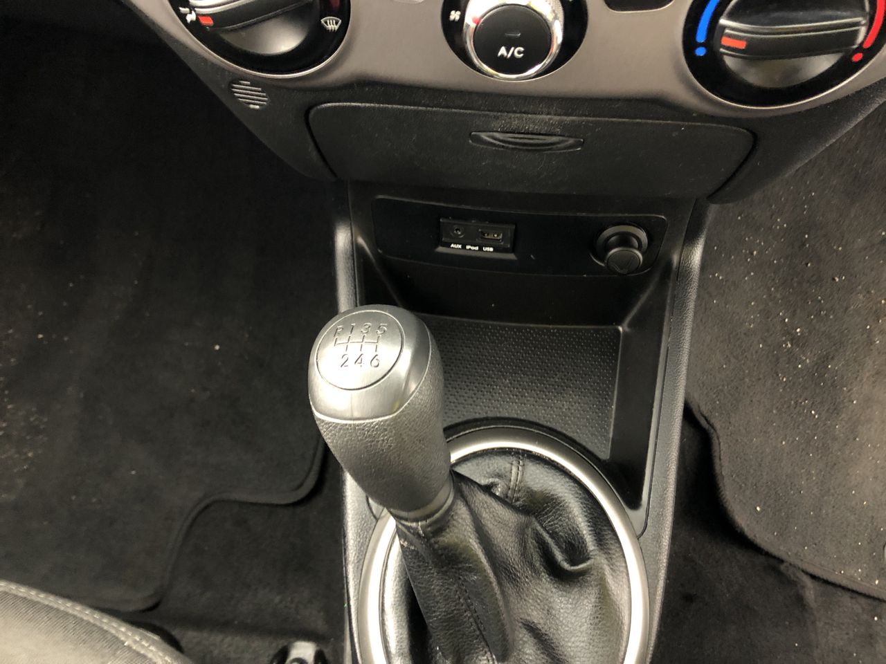 2.65 Carat White/off white diamond various bulk