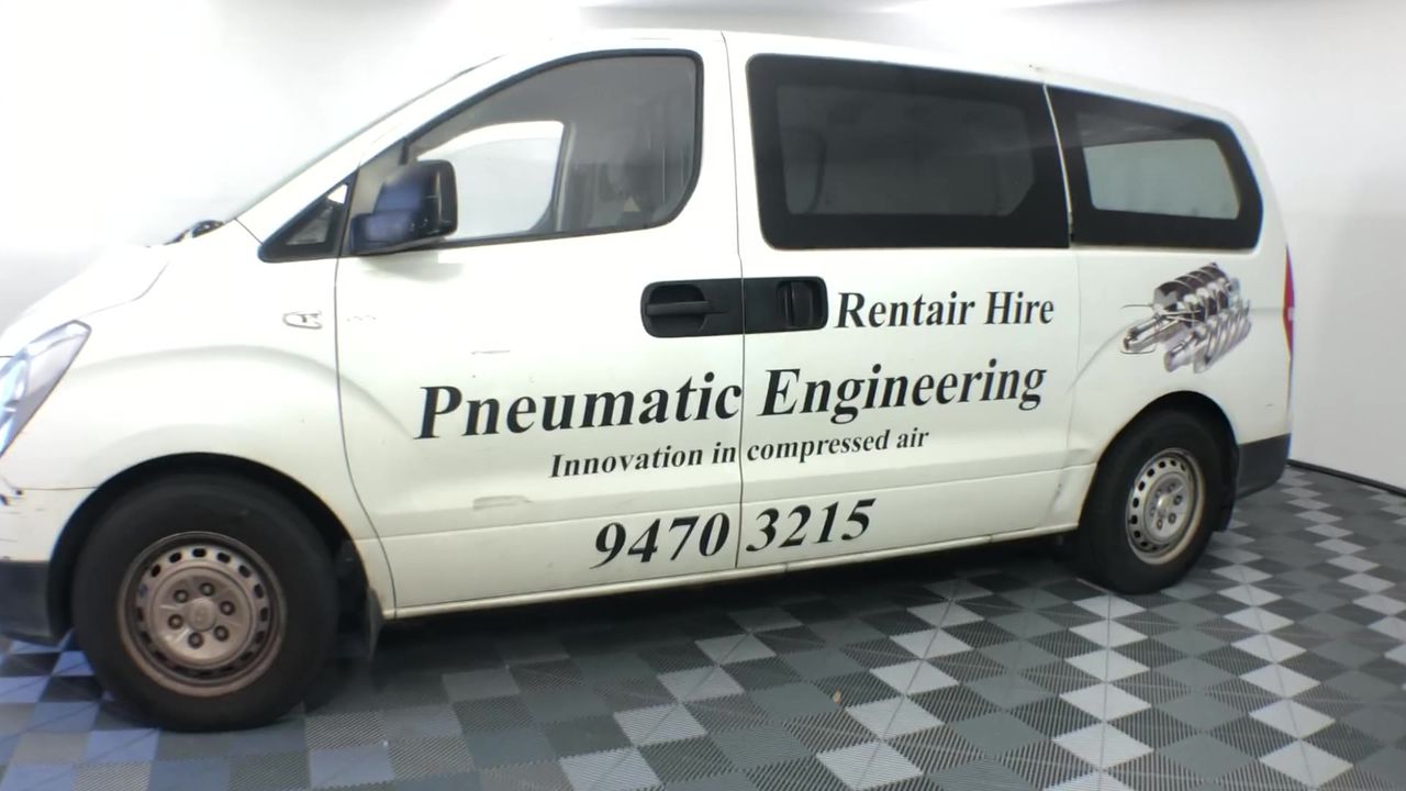 2020 - Australia SUPER CARS 1983 MAZDA RX7 ALLAN MOFFAT- 50c COIN