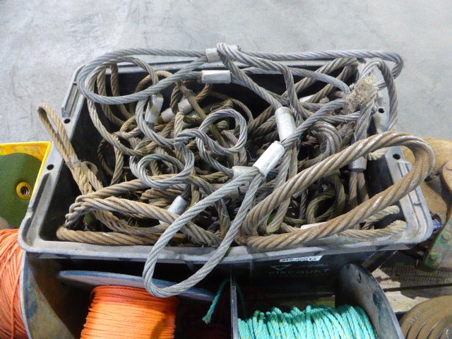 One Kilo of Australia KGV/King George VI/Queen Elizabeth Mix Date & Pennies