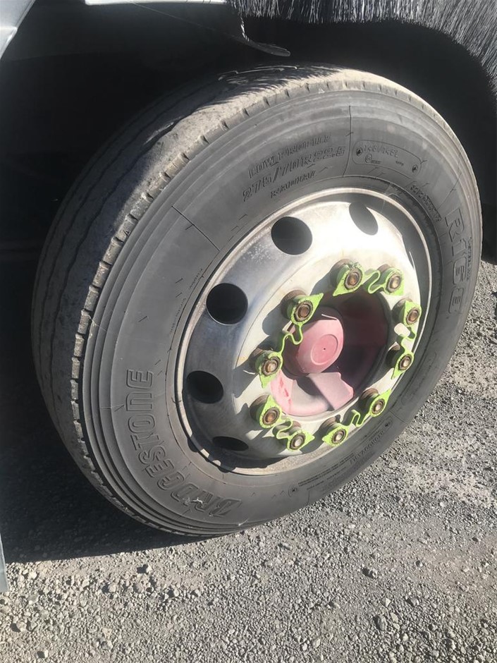 Jules Roy Chardonnay 2023 (6x 750mL), France.