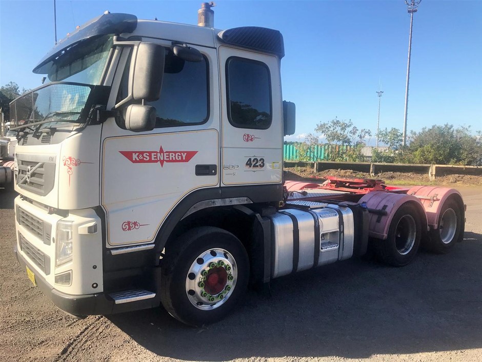 Jules Roy Chardonnay 2023 (6x 750mL), France.