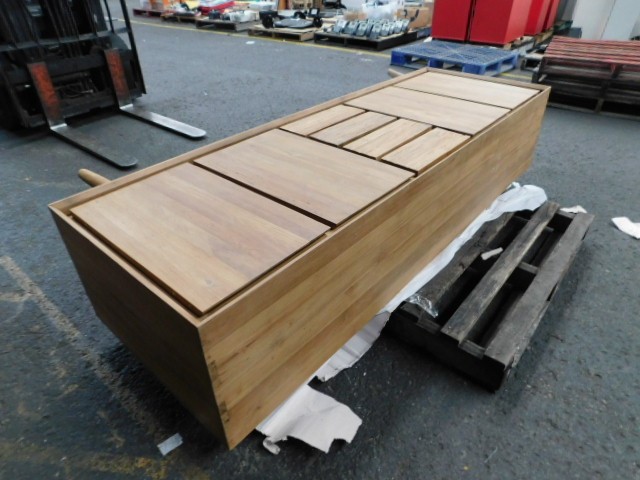 1/100 Scottdale gold bar x 2, 1 Gram Valcumbi & 1Germania Silver bar x 2 ea