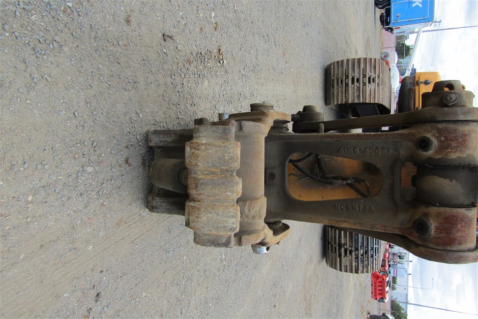 Elephant in the Room Buttery Chardonnay (6x 750mL).