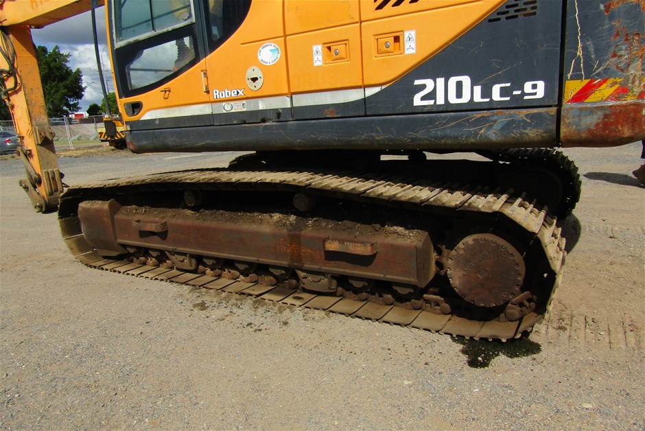 Jules Roy Chardonnay 2023 (6x 750mL), France.