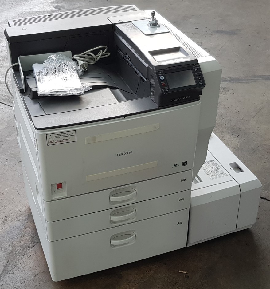 4 Carat round 4 white diamond each CVD Uncertified