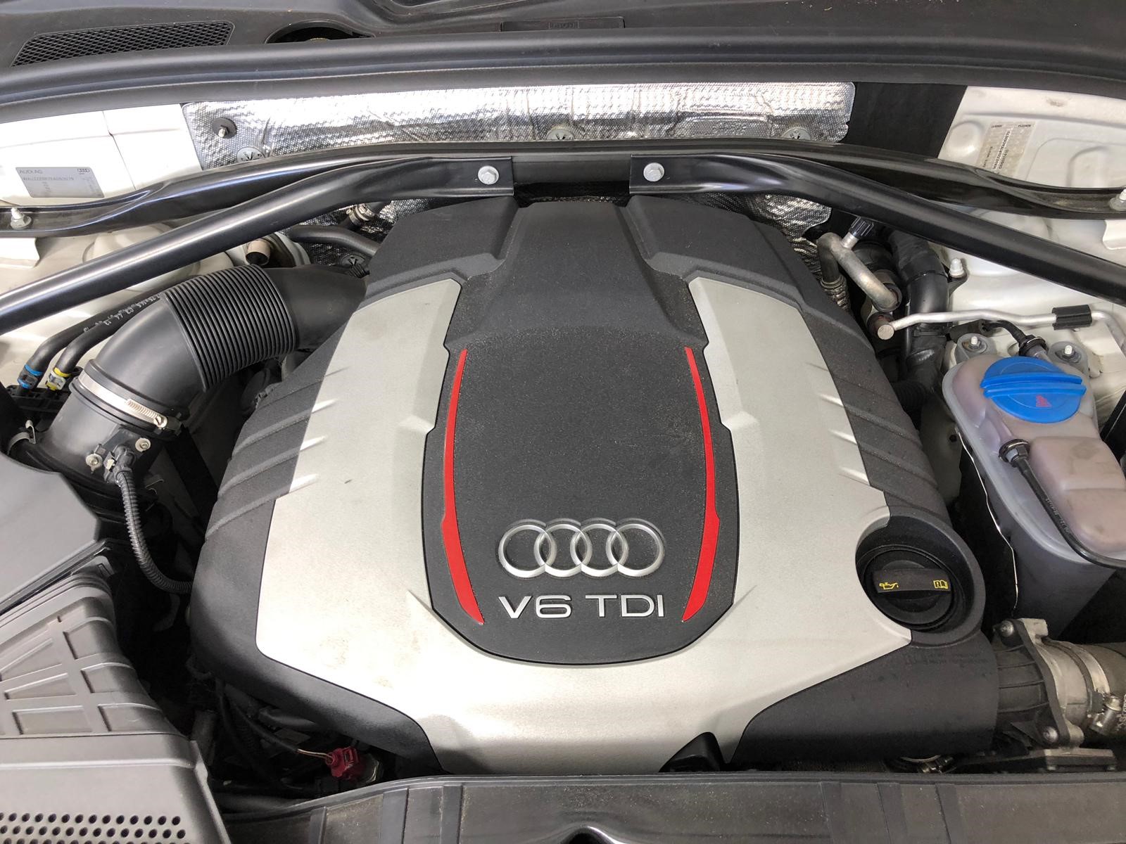 Eaton 9PX 3000 Uninterruptible Power Supply