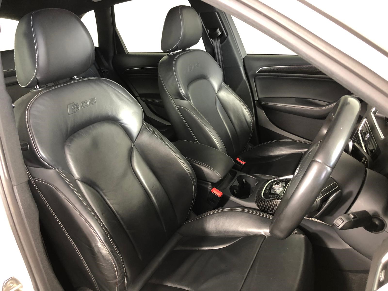 Socomec NRT3-U5000C Uninterruptible Power Supply