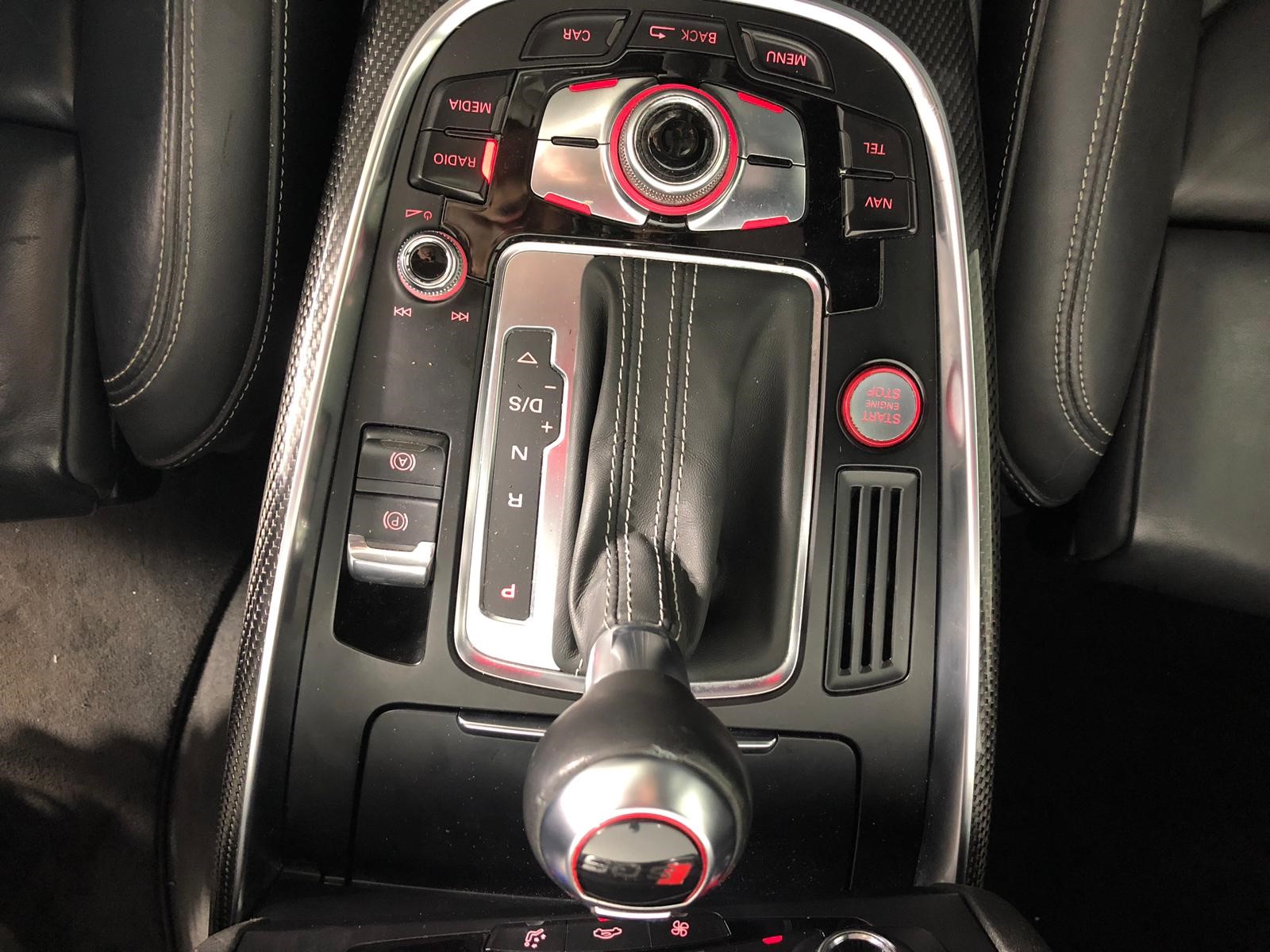 APC Back-UPS Pro 1200 Uninterruptible Power Supply