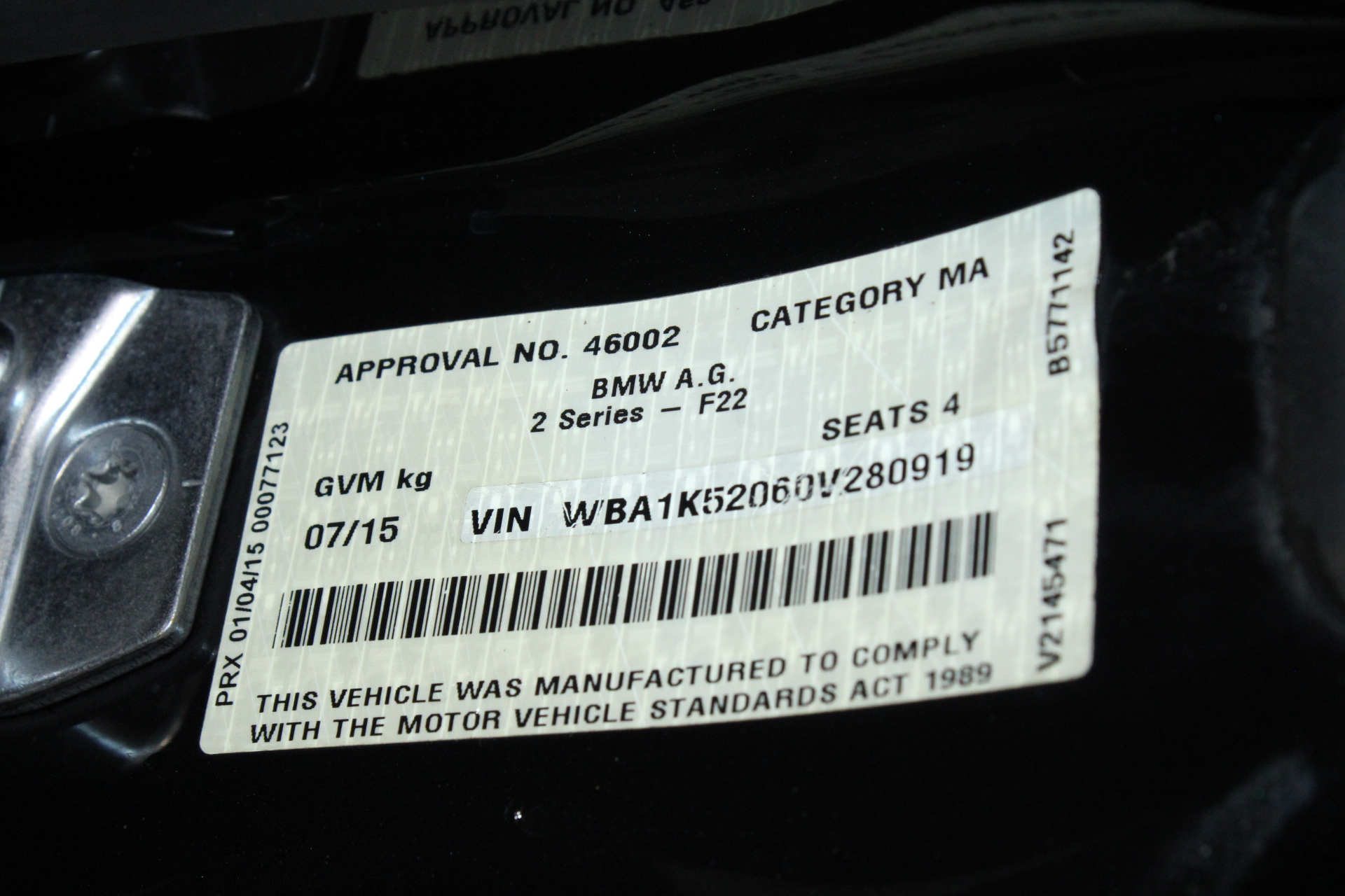 Omega 2226.80 James Bond Seamaster Casino Royale Ltd Ed 41mm 2006 BxP COA