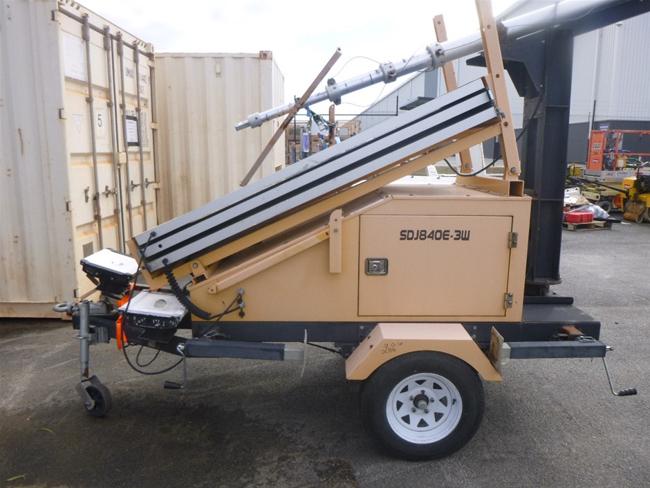 FOXTEL Now Box.  Buyers Note - Discount Freight Rates Apply to All Regional