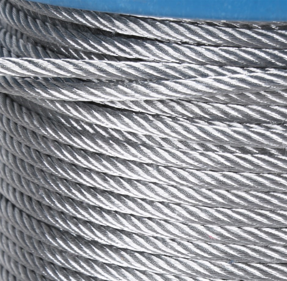 MSI VORTEX G25 8RD-043AU Gaming Desktop PC.