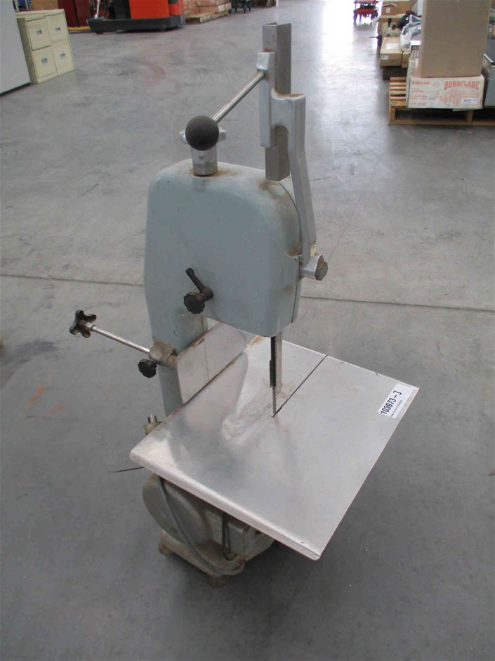 9 x Bulk Pack of Simulated Pearl, Diamond and Plain Earrings