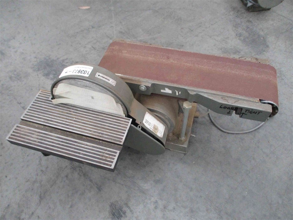 BULK 4 x Charms (angel and cat)