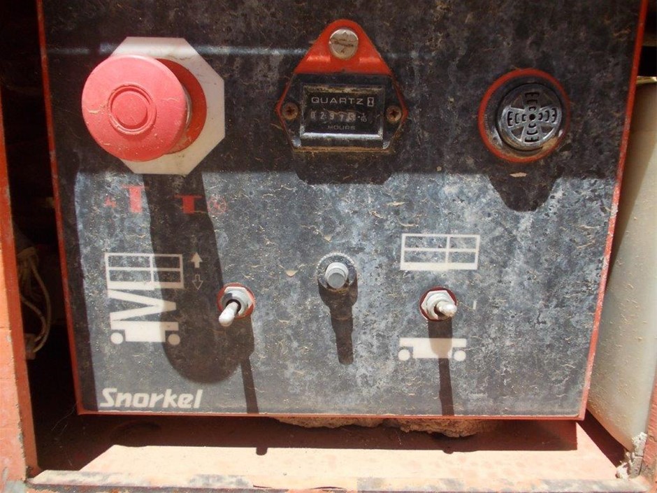 Quantity of 4 17.5-25 Earthmoving Tyres(Unused)