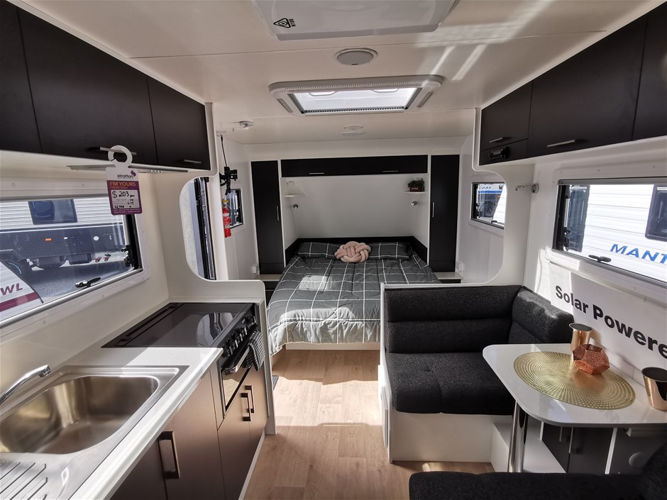 By The Vineyard Mixed Pack Pinot Grigio & Chardonnay (12x 750mL). SEA.